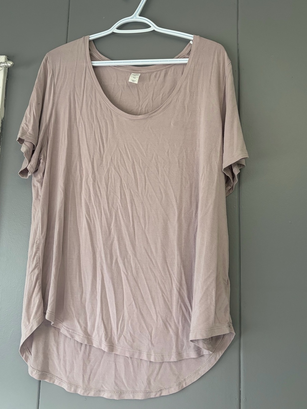 Old Navy Scoop Neck Short Sleeve Top in Dusty Mauve